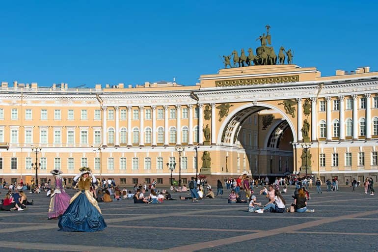 تفاوت ویزای الکترونیکی روسیه و لیبلی